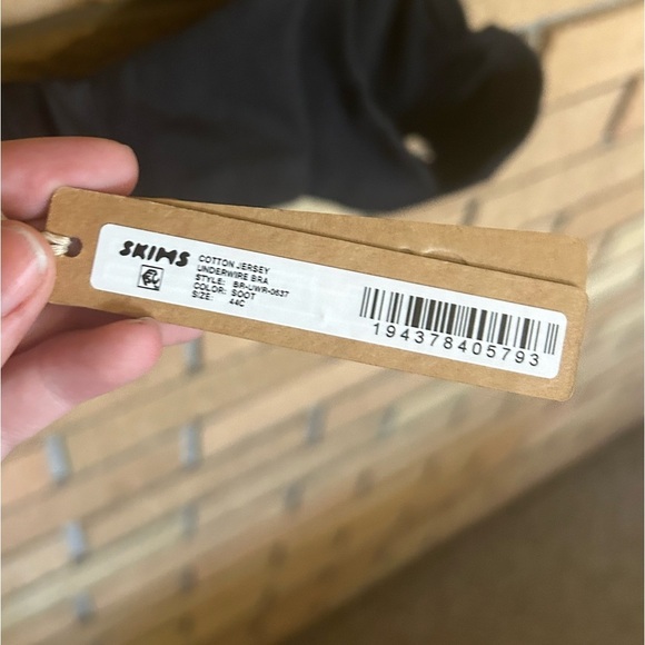 NWT Skims Black Soot Neutral Cotton Jersey T-shirt Bra Underwire Size 42A 44C - Picture 5 of 7